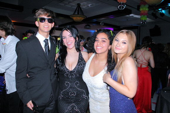 Sickles High School Prom 2022 Candid Images by Firefly Event Photography (198)