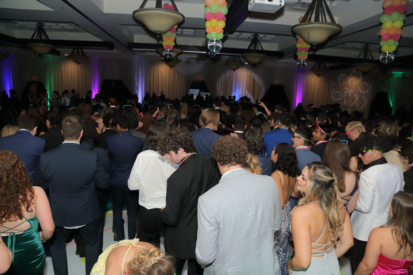 Sickles High School Prom 2022 Candid Images by Firefly Event Photography (40)