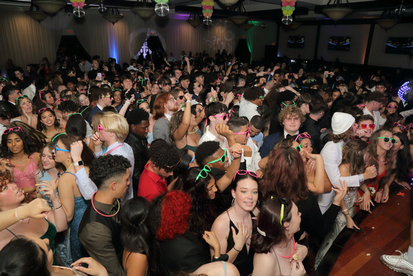 Sickles High School Prom 2022 Candid Images by Firefly Event Photography (149)