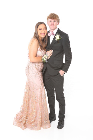 Sickles High School Prom 2022 White Backdrop by Firefly Event Photography (13)